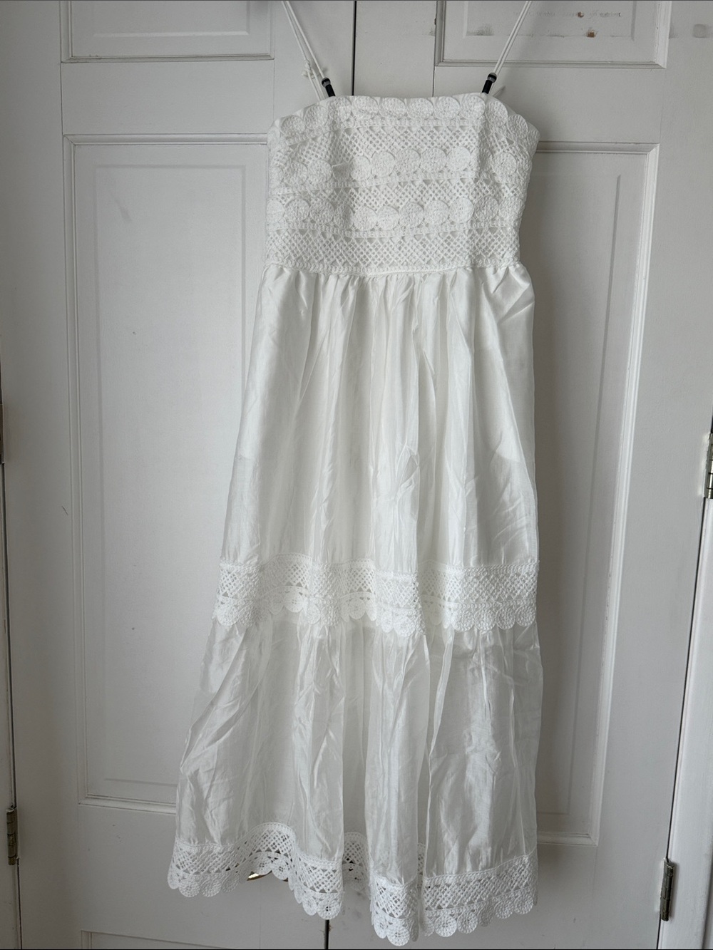 White Lace Trim Strapless Dress, new no tags size s-m